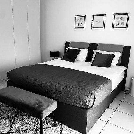 Luxury Penthouse Apartment With 3 Balconies -2 Bedrooms -Petrus View & Parking Luxembourg Eksteriør bilde